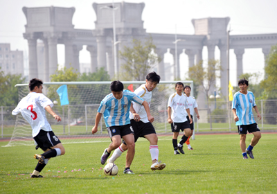 格德斯367天后首次破门：自2018年6月对阿尔及利亚梅开二度以来